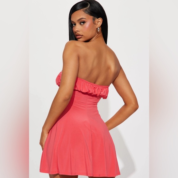 Fashion Nova Macie Fit And Flare Dress In Coral-Sz.Medium🌺 - Picture 3 of 6